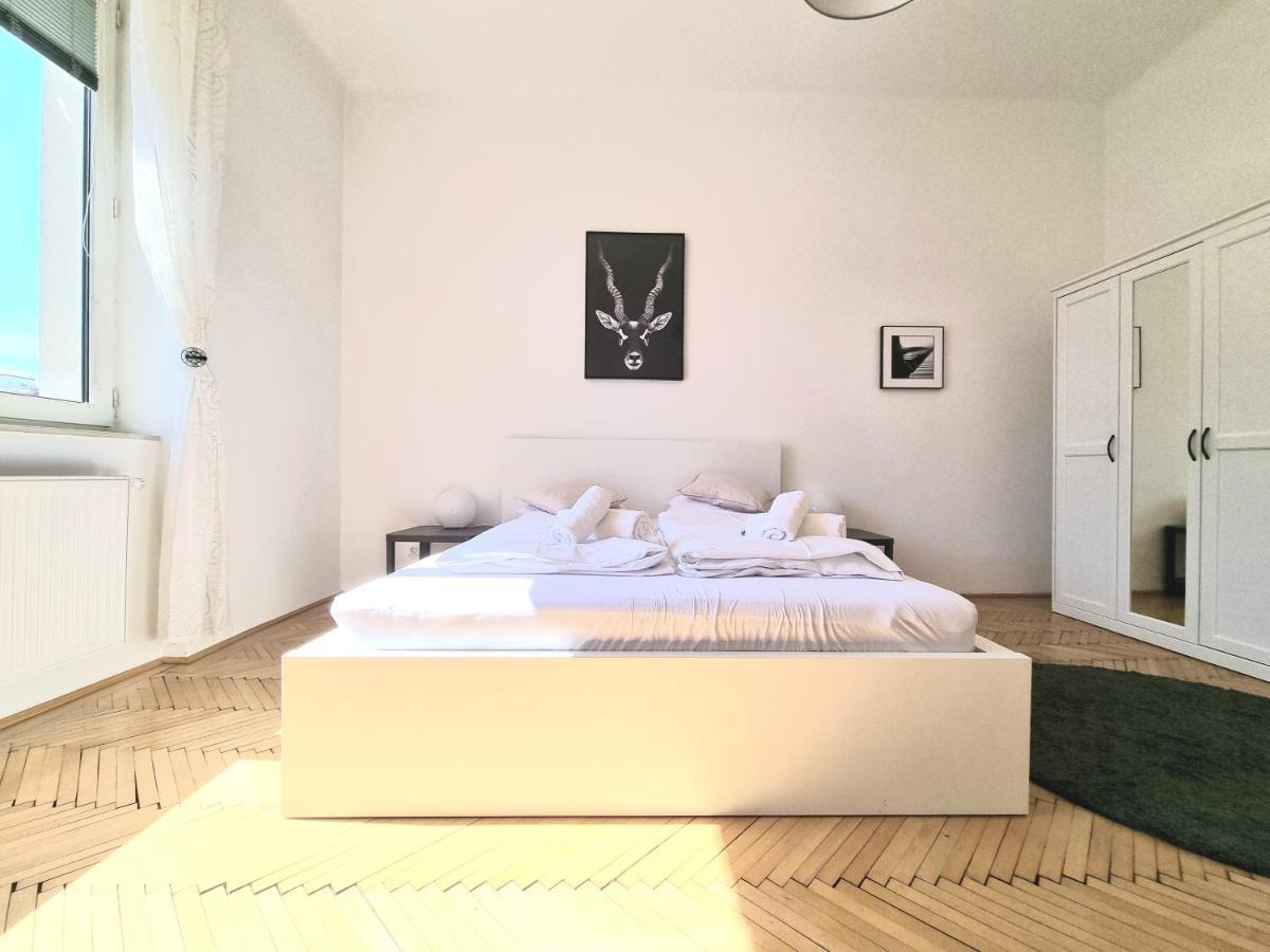 Vienna Experience Appartement Buitenkant foto